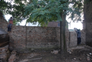 Die Mauer zum Nachbarn
